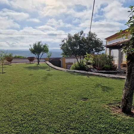 Casarão Do Largo Da Eira Tomar