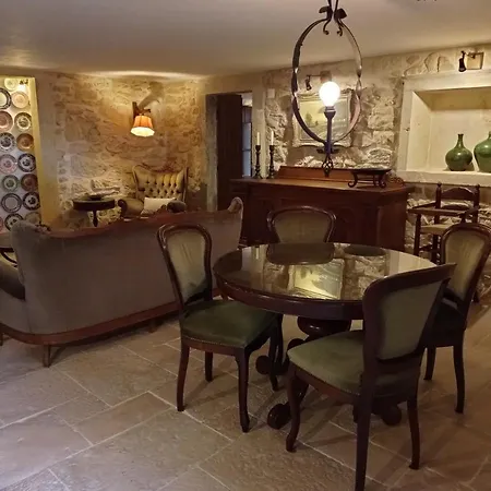 Casarão Do Largo Da Eira *