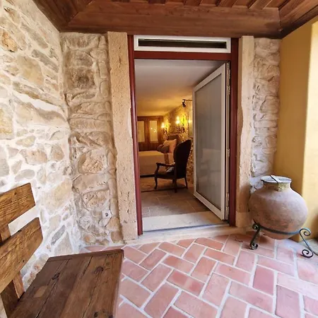 Casarao Do Largo Da Eira Homestay Tomar