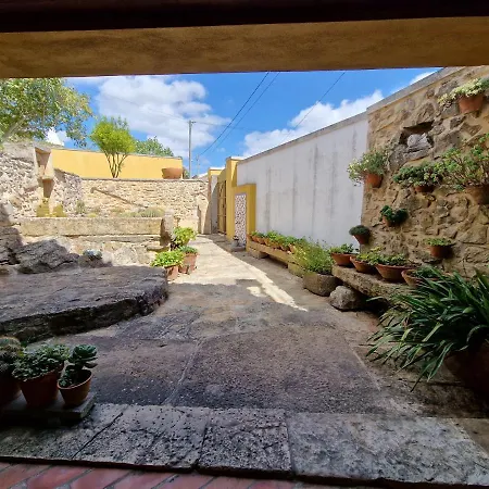 Homestay Casarao Do Largo Da Eira *
