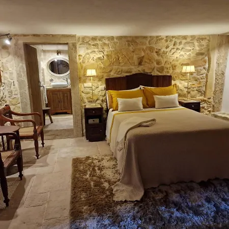 Casarão Do Largo Da Eira Quarto em Acomodações Particulares Tomar