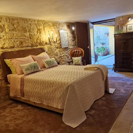 Casarao Do Largo Da Eira Homestay