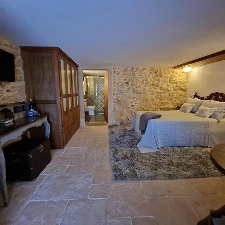 Casarao Do Largo Da Eira Habitación en casa particular *