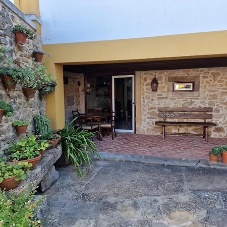 Casarao Do Largo Da Eira Habitación en casa particular Tomar