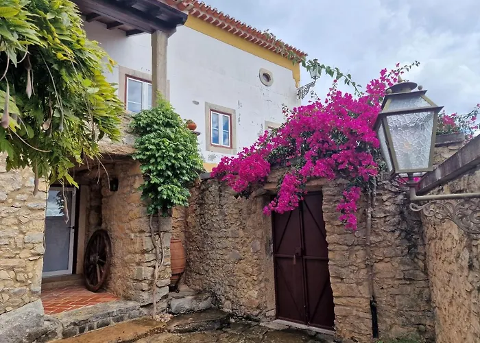 Homestay Casarao Do Largo Da Eira Tomar